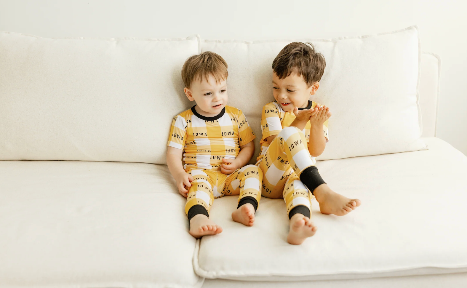 Two Piece Jammies Set - Iowa Grid