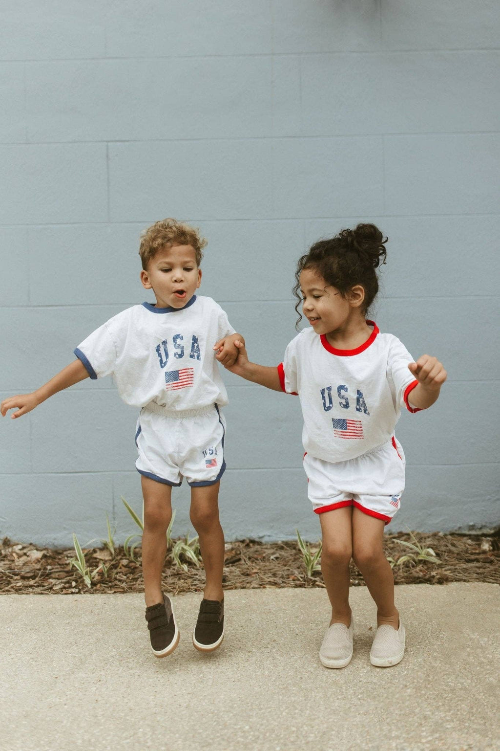 Vintage Print USA T-Shirt and Shorts Set