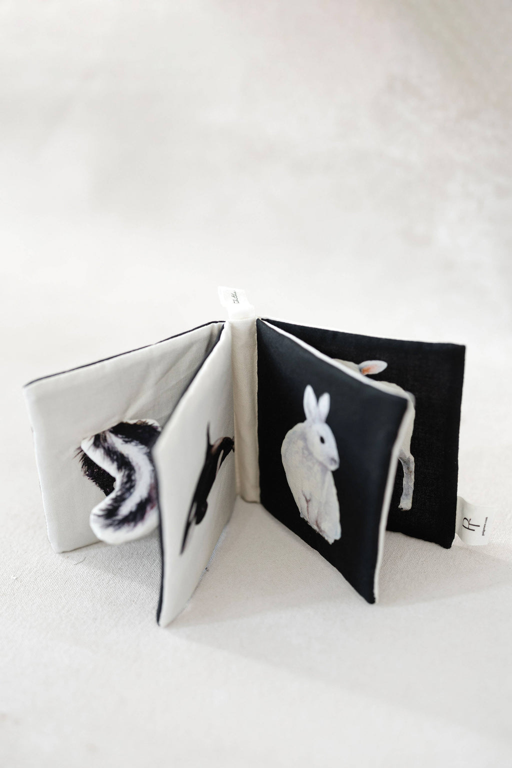 Black & White Soft Crinkle Book